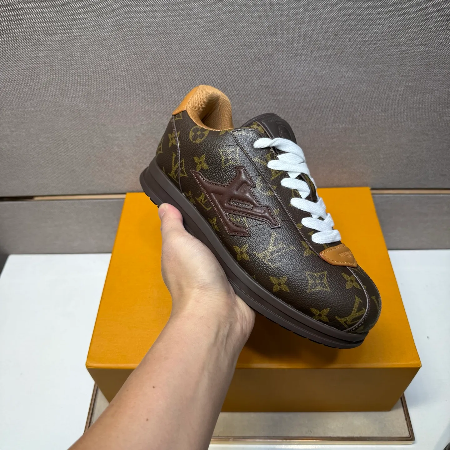 Men's men's shoes 💰pp560 [LV～] Men's casual shoes 2025z cabinet sales simultaneously 🔶Size: 38-44 #️⃣ 🔷2 colors🔜The upper is made of multi-material splicing➕Mesh lining, comfortable and breathable, sole: original comfortable and wear-resistant outsole, ⚠️real thing📱photographed🎬real thing is better📢📢📢